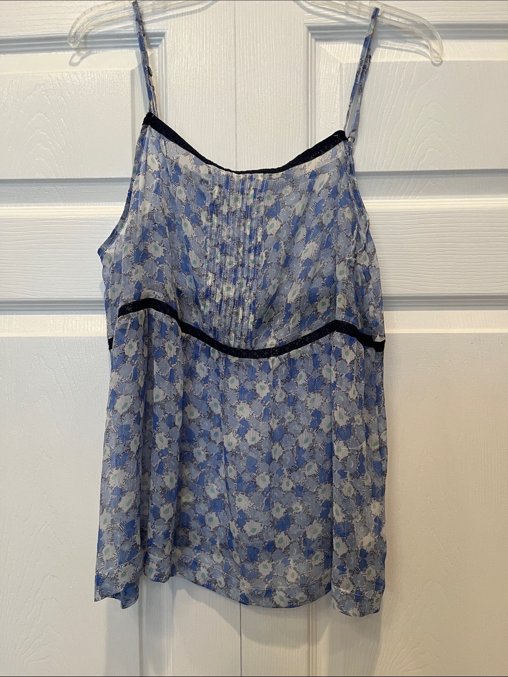 Old Navy Blue Floral Spaghetti-Strap Camisole with Black Trim